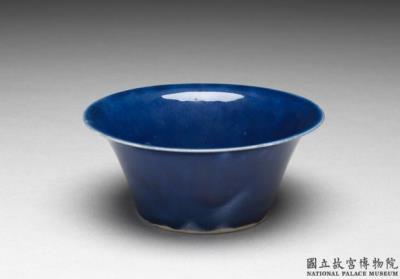 图片[2]-Flared teacup with cobalt blue glaze, Ming dynasty, Jiajing reign (1522-1566)-China Archive